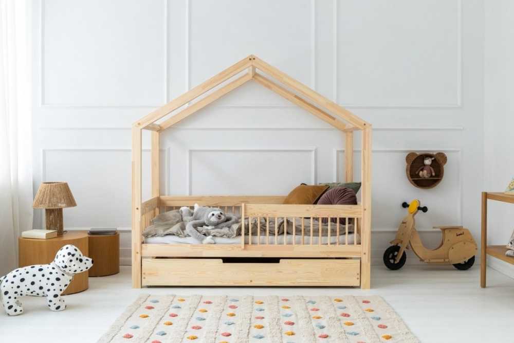 Lit cabane enfant en bois de pin avec tiroir fermé LIOR Lit cabane enfant en bois de pin avec tiroir fermé LIOR