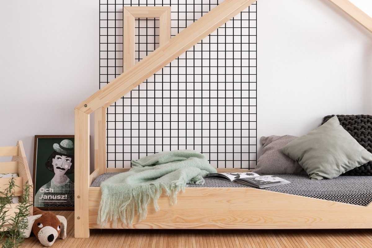 Lit cabane en bois avec cheminée LOUANE