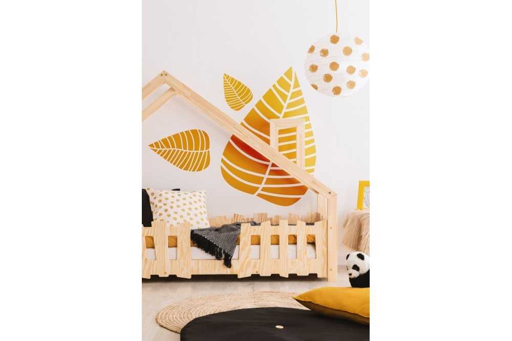 Lit cabane en bois de pin avec barrière Robin Lit cabane en bois de pin avec barrière Robin